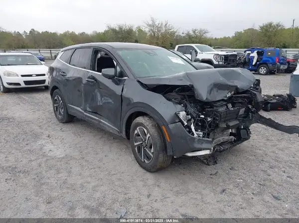 KNDPU3AG7P7073593 2023 KIA SPORTAGE - Image 1