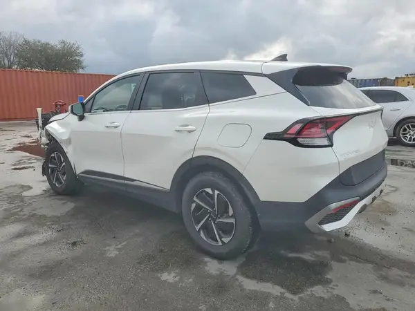 KNDPU3AG8P7053319 2023 KIA SPORTAGE - Image 2