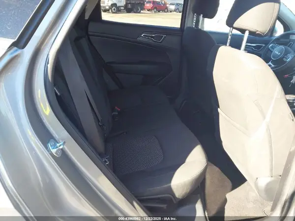 KNDPU3DF0R7245307 2024 KIA SPORTAGE - Image 8