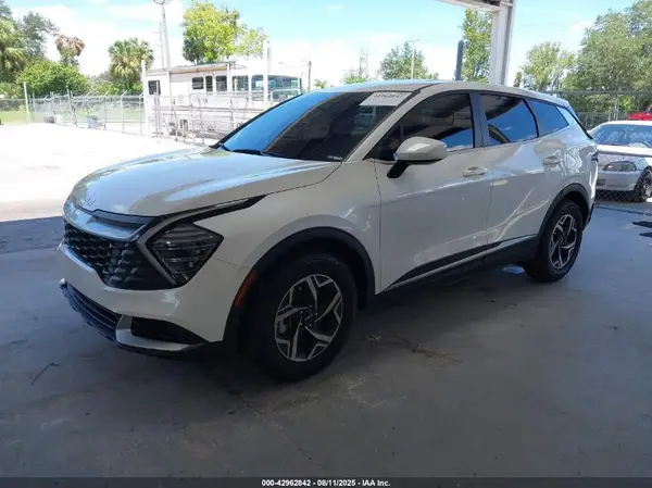 KNDPU3DF0R7246022 2024 KIA SPORTAGE - Image 2