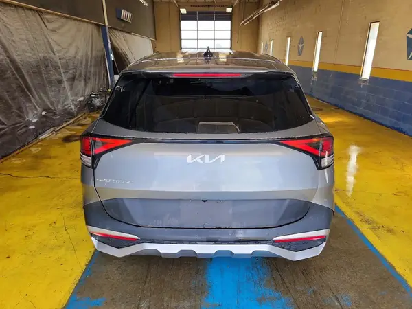 2024 KIA SPORTAGE auction photo 6
