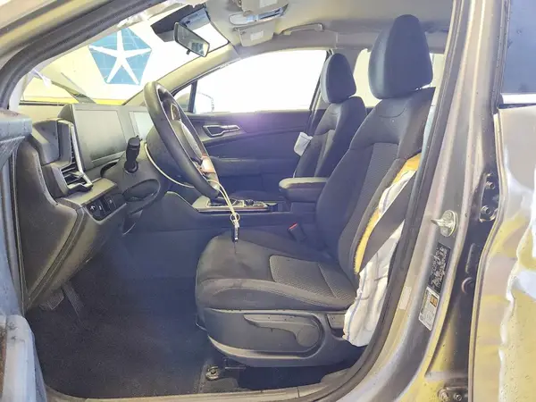 2024 KIA SPORTAGE auction photo 7