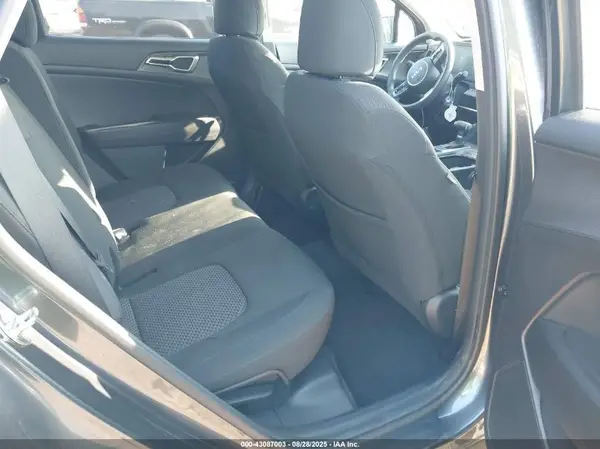 KNDPU3DF1R7322105 2024 KIA SPORTAGE - Image 8