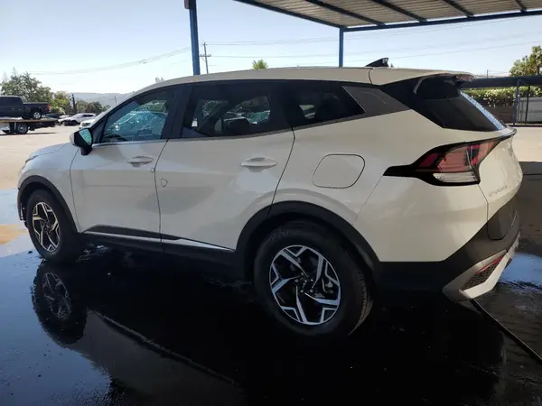 KNDPU3DF3R7267527 2024 KIA SPORTAGE - Image 2