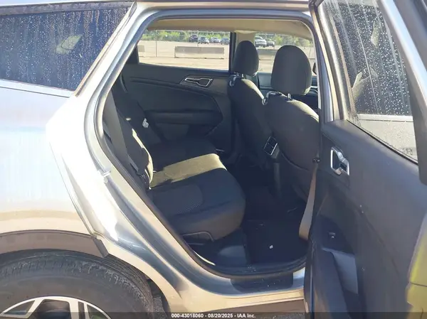 KNDPU3DF4R7295093 2024 KIA SPORTAGE - Image 8