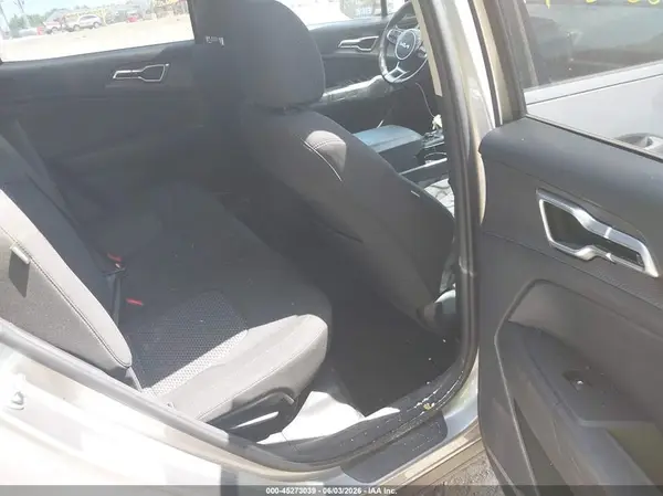 KNDPU3DF5R7254682 2024 KIA SPORTAGE - Image 8