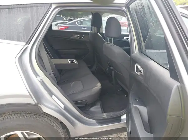 KNDPU3DF5R7275824 2024 KIA SPORTAGE - Image 8