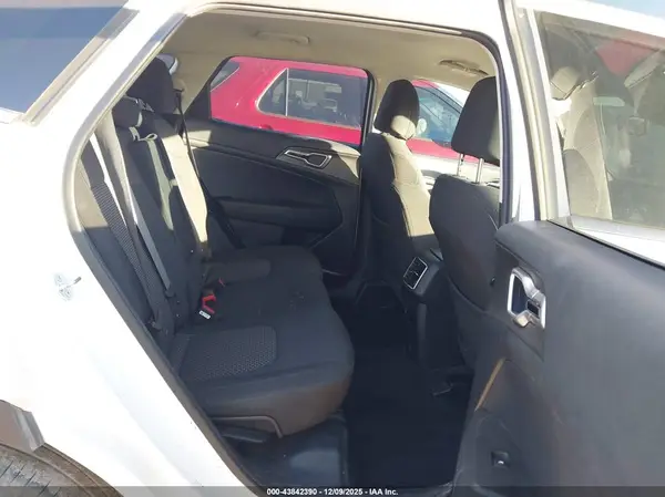 KNDPU3DF6R7241343 2024 KIA SPORTAGE - Image 8