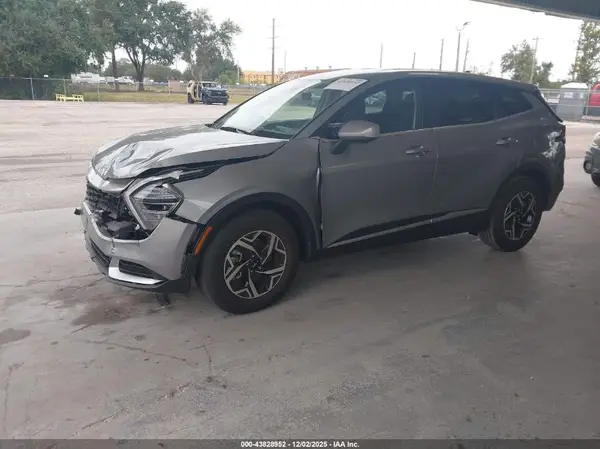 KNDPU3DF6R7284161 2024 KIA SPORTAGE - Image 2