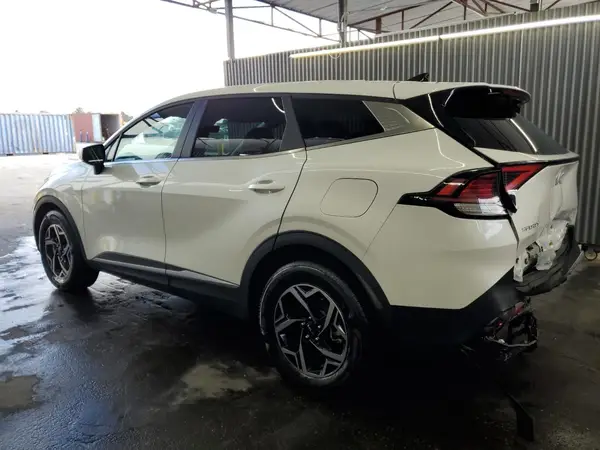 KNDPU3DF6S7358765 2025 KIA SPORTAGE - Image 2