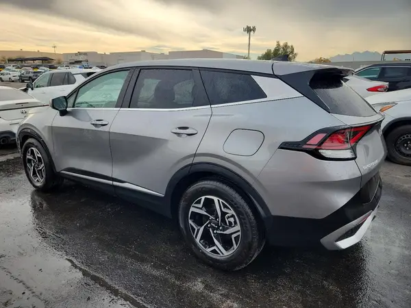 KNDPU3DF6S7380331 2025 KIA SPORTAGE - Image 2