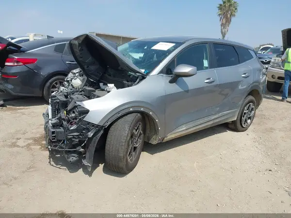 KNDPU3DF8R7271010 2024 KIA SPORTAGE - Image 2