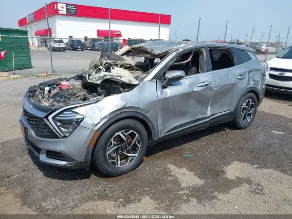 KNDPU3DF8S7401504 2025 KIA SPORTAGE - Image 2