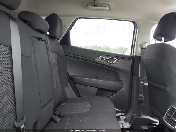 KNDPU3DF9S7358405 2025 KIA SPORTAGE - Image 8