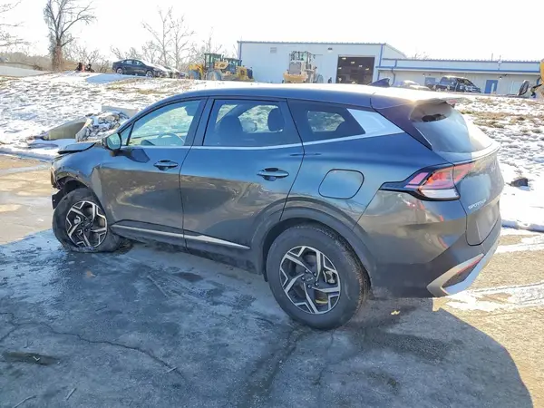 KNDPU3DF9S7371915 2025 KIA SPORTAGE - Image 2