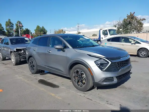 KNDPU3DFXR7304461 2024 KIA SPORTAGE - Image 1