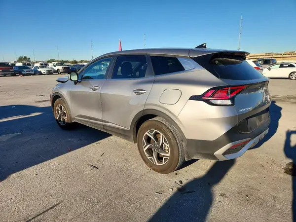 KNDPU3DFXS7358431 2025 KIA SPORTAGE - Image 2