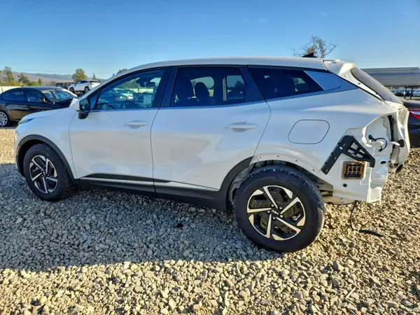KNDPU3DG2S7247977 2025 KIA SPORTAGE - Image 2