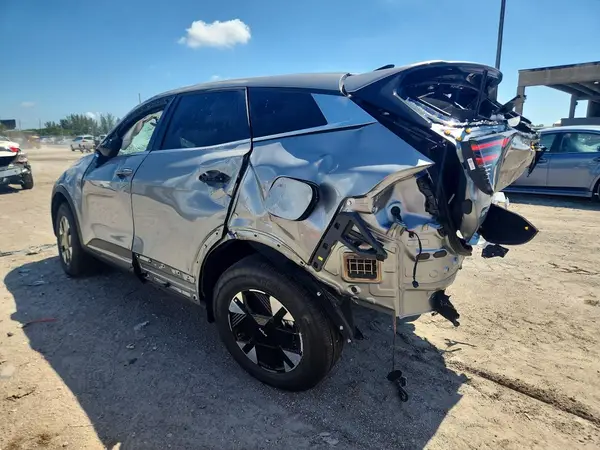 KNDPU3DG2T7314367 2026 KIA SPORTAGE - Image 2