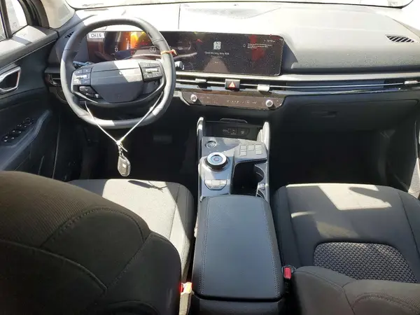 KNDPU3DG7T7348630 2026 KIA SPORTAGE - Image 8