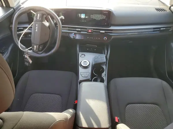 KNDPU3DG8T7307066 2026 KIA SPORTAGE - Image 8