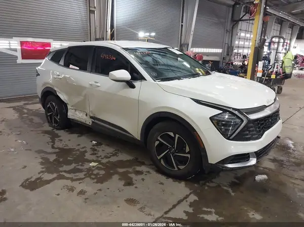 KNDPU3DG9S7231906 2025 KIA SPORTAGE - Image 1