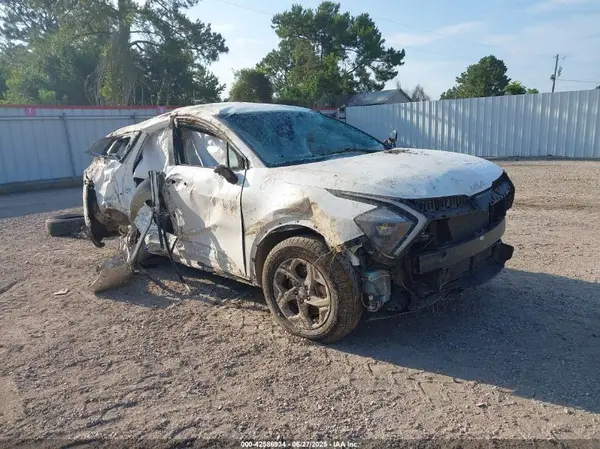 KNDPUCAF0P7142809 2023 KIA SPORTAGE - Image 1