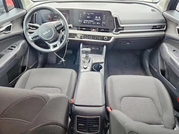 KNDPUCAF2P7106992 2023 KIA SPORTAGE - Image 8