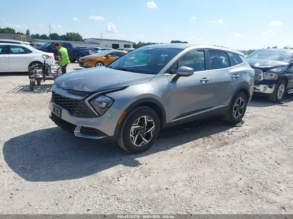 KNDPUCAF2P7175617 2023 KIA SPORTAGE - Image 2