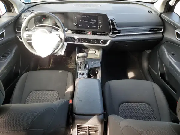 KNDPUCAF3P7036807 2023 KIA SPORTAGE - Image 8