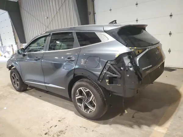 KNDPUCAF3P7041313 2023 KIA SPORTAGE - Image 2