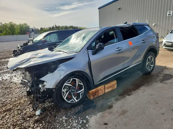 KNDPUCAF3P7050724 2023 KIA SPORTAGE - Image 1