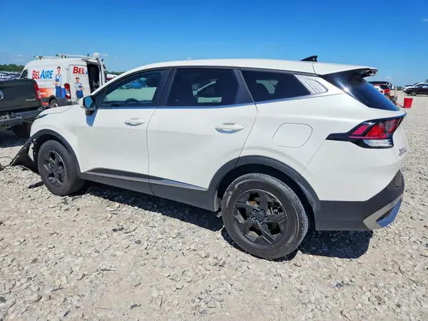 KNDPUCAF3P7106855 2023 KIA SPORTAGE - Image 2