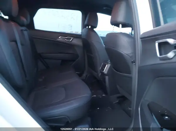 KNDPUCAF3P7156798 2023 KIA SPORTAGE - Image 8