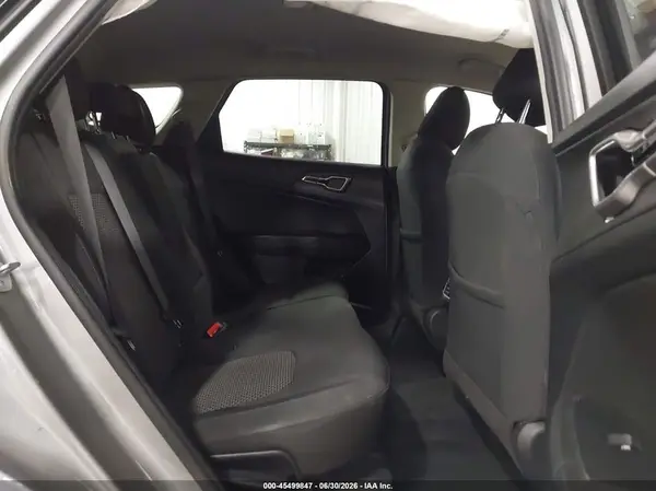 KNDPUCAF3P7160642 2023 KIA SPORTAGE - Image 8