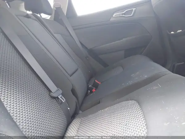 KNDPUCAF4P7204888 2023 KIA SPORTAGE - Image 8