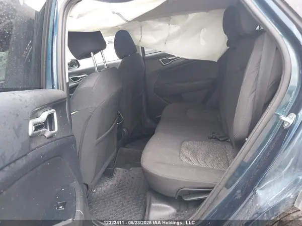 KNDPUCAF5P7142384 2023 KIA SPORTAGE - Image 8