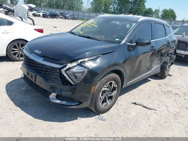 KNDPUCAF5P7149304 2023 KIA SPORTAGE - Image 2