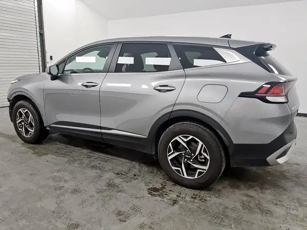 KNDPUCAF5P7150730 2023 KIA SPORTAGE - Image 2