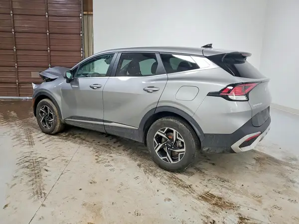 KNDPUCAF5P7166314 2023 KIA SPORTAGE - Image 2