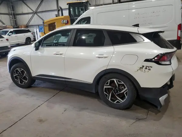 KNDPUCAF5P7176017 2023 KIA SPORTAGE - Image 2