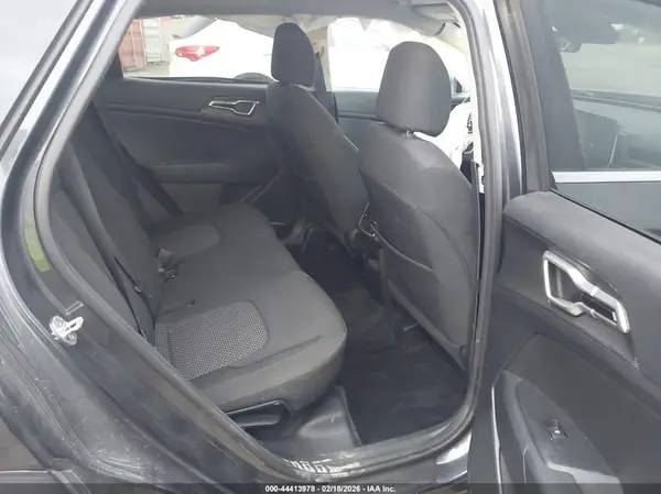 KNDPUCAF6P7039474 2023 KIA SPORTAGE - Image 8