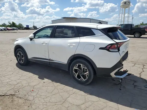 KNDPUCAF6P7181761 2023 KIA SPORTAGE - Image 2