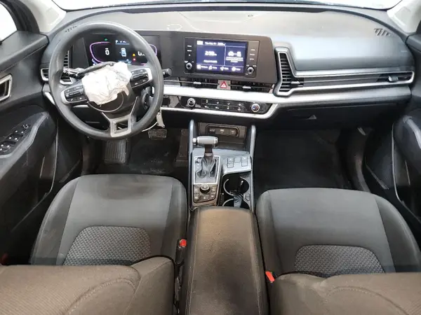 KNDPUCAF7P7085024 2023 KIA SPORTAGE - Image 8