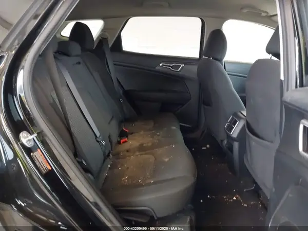 KNDPUCAF7P7198519 2023 KIA SPORTAGE - Image 8