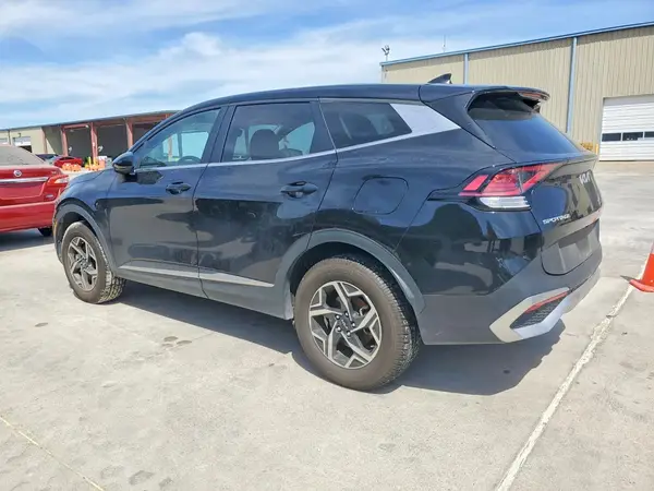 KNDPUCAF8P7086862 2023 KIA SPORTAGE - Image 2