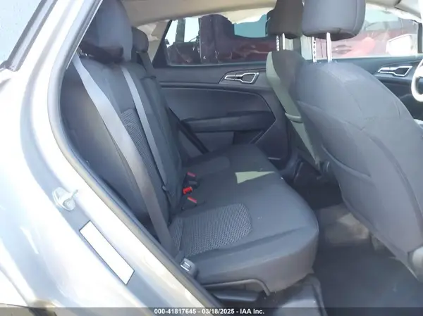 KNDPUCAF8P7144047 2023 KIA SPORTAGE - Image 8