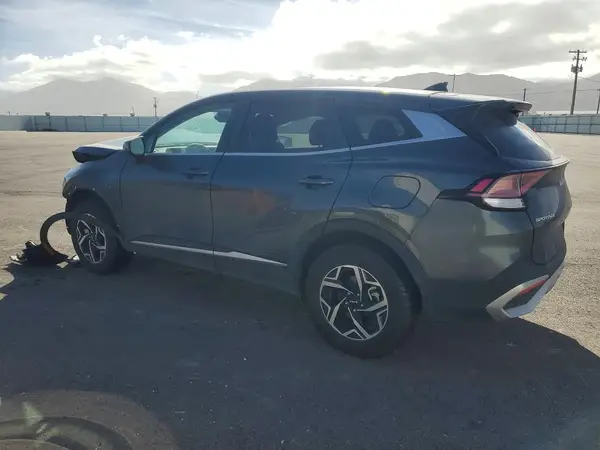 KNDPUCAF8P7174598 2023 KIA SPORTAGE - Image 2