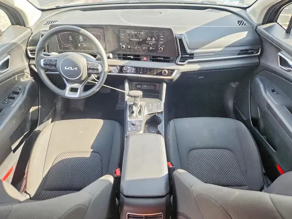 KNDPUCAF8P7210984 2023 KIA SPORTAGE - Image 8