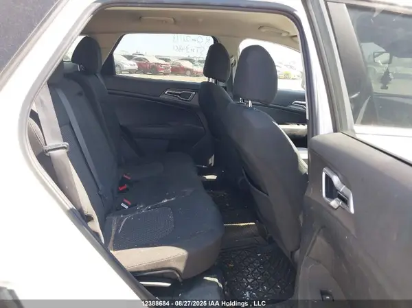 KNDPUCAF9P7043891 2023 KIA SPORTAGE - Image 8